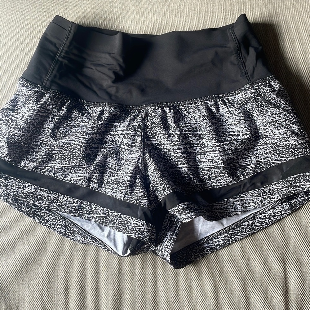 Lululemon shorts size 2